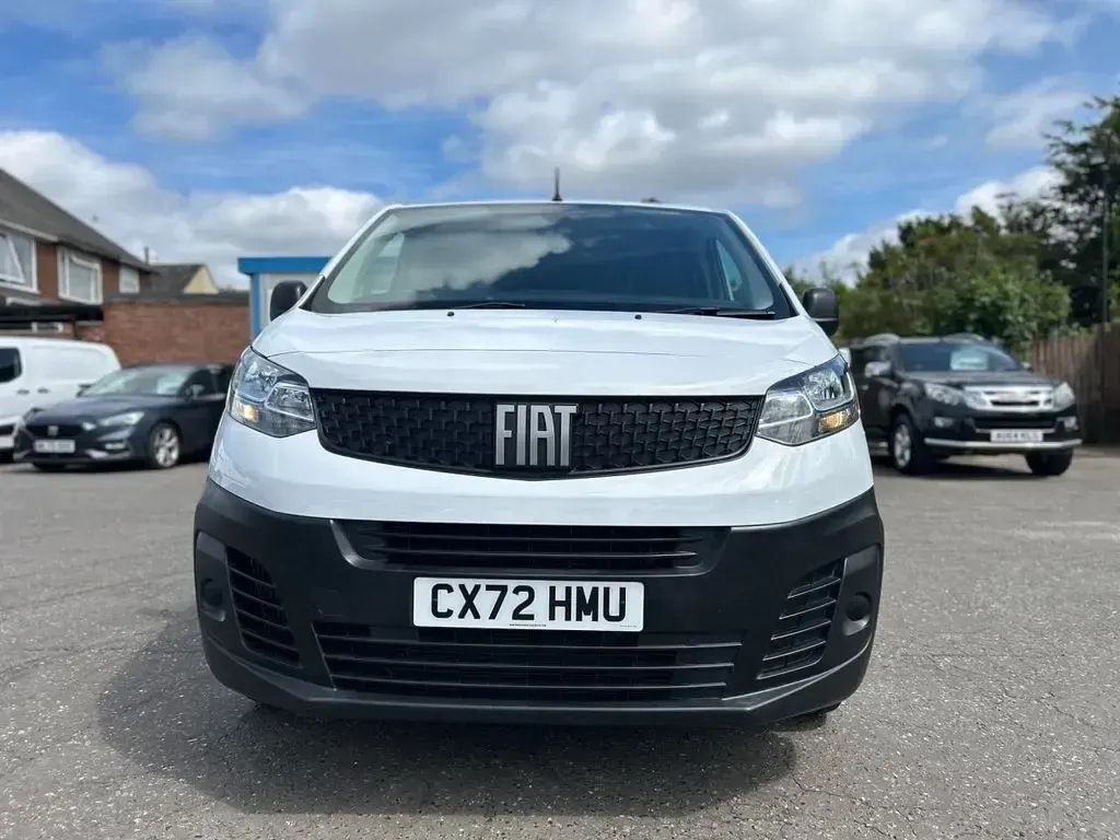 Used Fiat Scudo 145 HP (106 kW) 2022 White Van