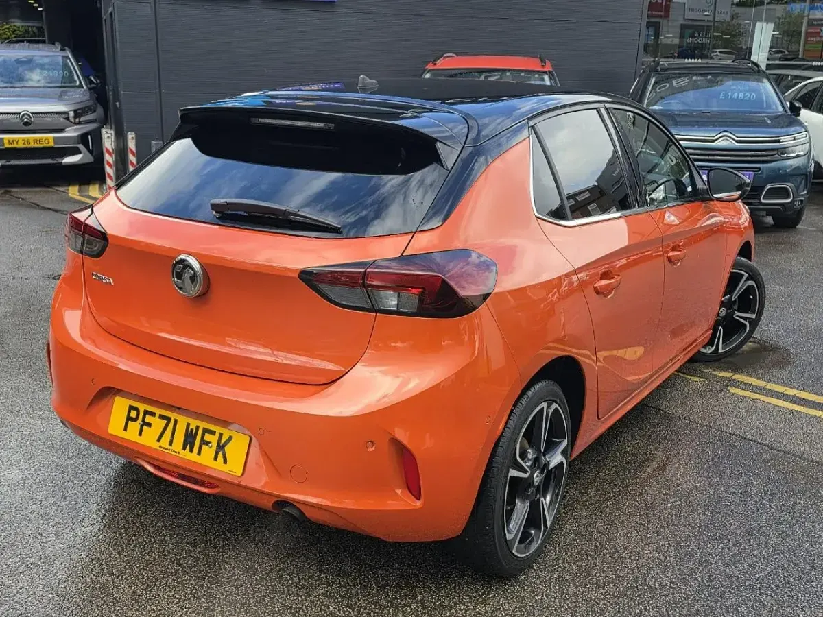 Used Vauxhall Corsa Edition 74 HP (54 kW) 2022 Orange Hatchback