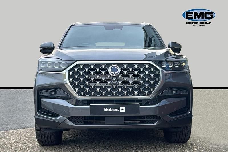 Used Ssangyong (KGM) Rexton 202 HP (148 kW) 2023 Grey SUV
