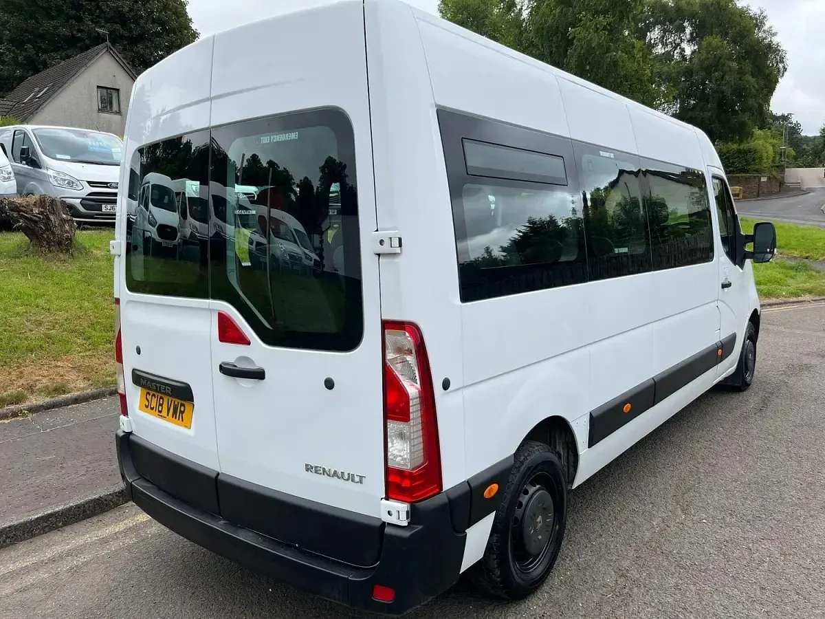 Used Renault Master Business 2018 White Van