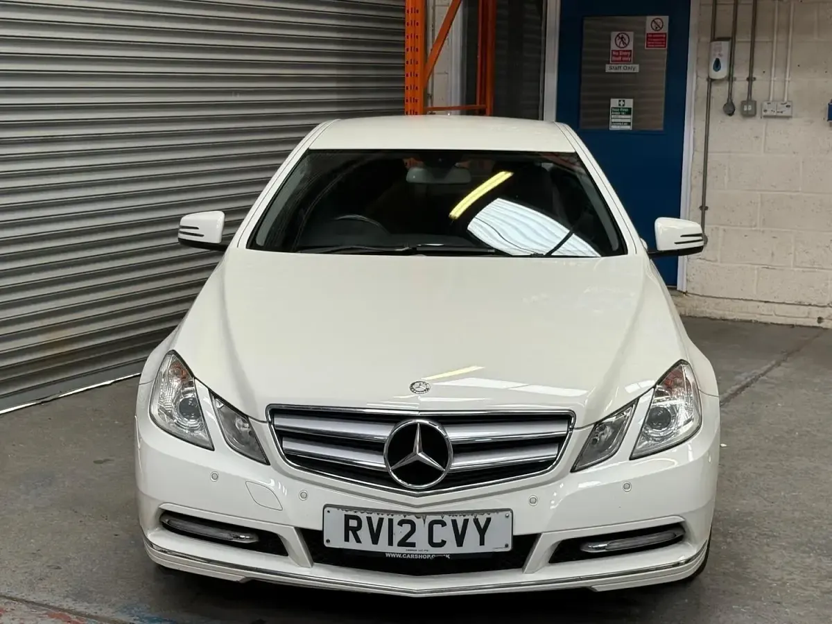 Used Mercedes E250 SE 2012 White Coupe