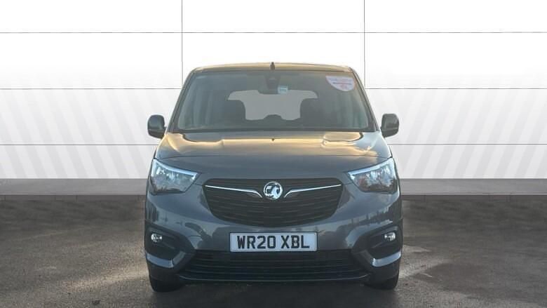 Used Vauxhall Combo 131 HP (96 kW) 2020 Estate