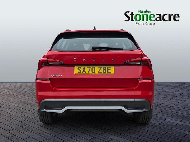 Used Skoda Kamiq SE 116 HP (85 kW) 2020 Red SUV