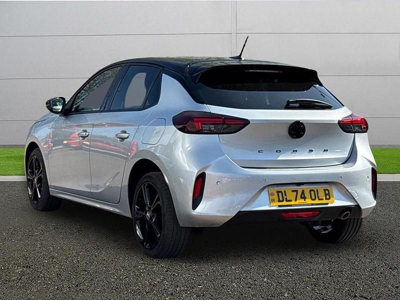 Second-hand Vauxhall Corsa 100 CP (73 kW) 2024 Gri Hatchback