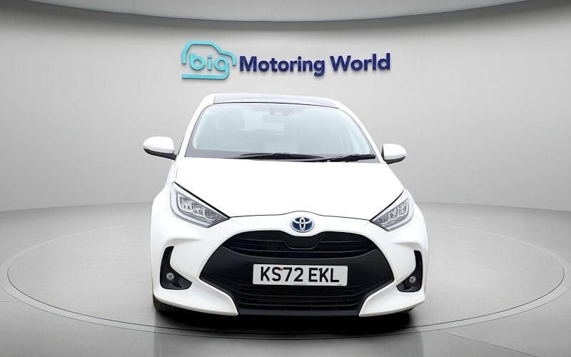 Used Toyota Yaris Hybrid Design 116 HP (85 kW) 2026 Hatchback