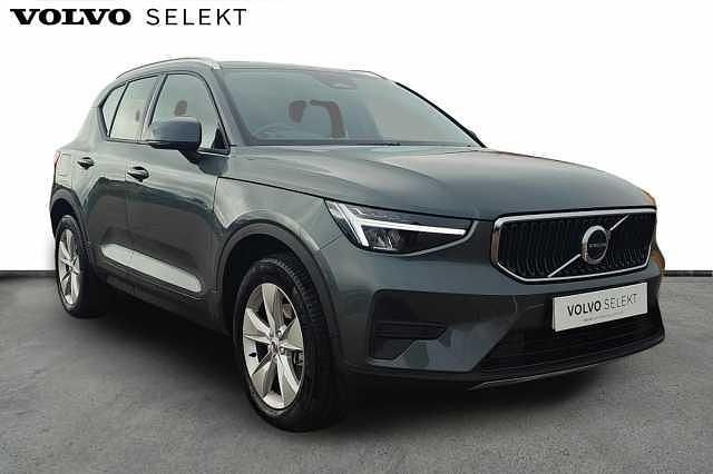 Used Volvo XC40 Core 161 HP (118 kW) 2026 SUV