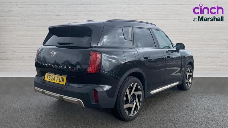 Used Mini Countryman Exclusive 218 HP (160 kW) 2024 Black SUV