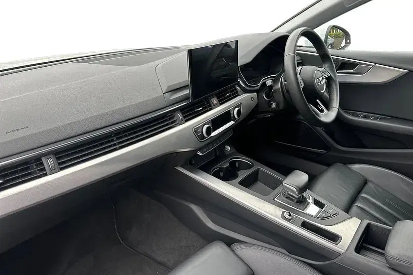 Used Audi A5 Sportback Sport 150 HP (110 kW) 2024 White Hatchback