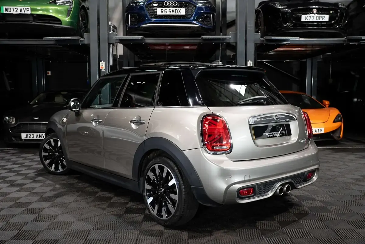 Used Mini Cooper S Exclusive 2019 Silver Hatchback