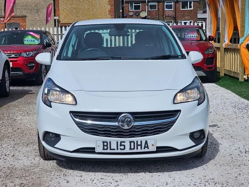 Used Vauxhall Corsa Excite 2015 White Hatchback