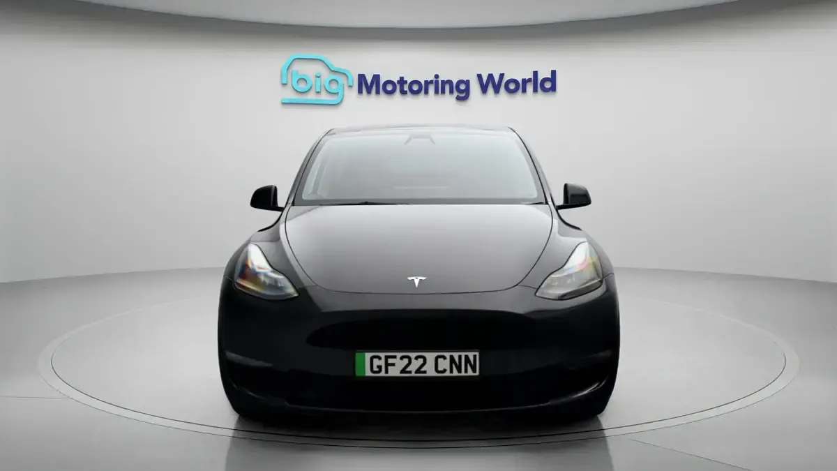 Used Tesla Model Y Long Range AWD 378 kW (514 HP) 2022 Black SUV