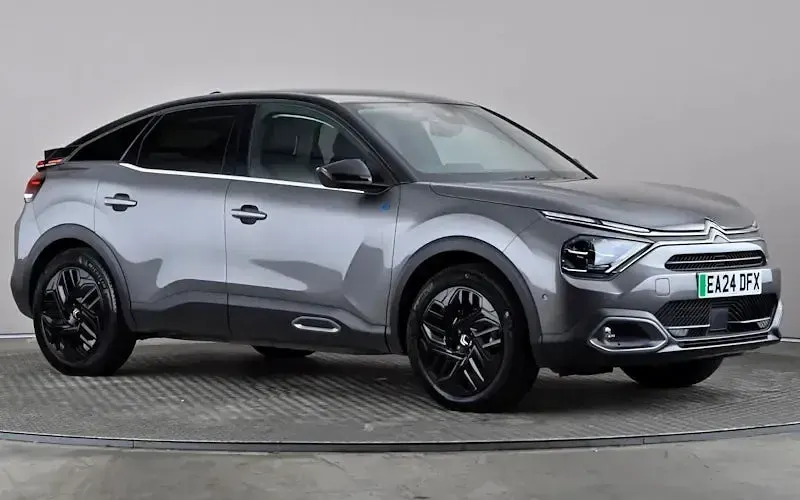 Used Citroën e-C4 100 kW (136 HP) 2024 Hatchback