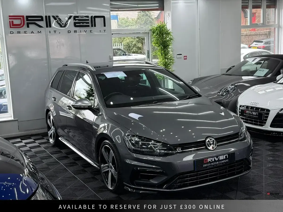 Used VW Golf VII R 310 HP (228 kW) 2018 Grey Estate