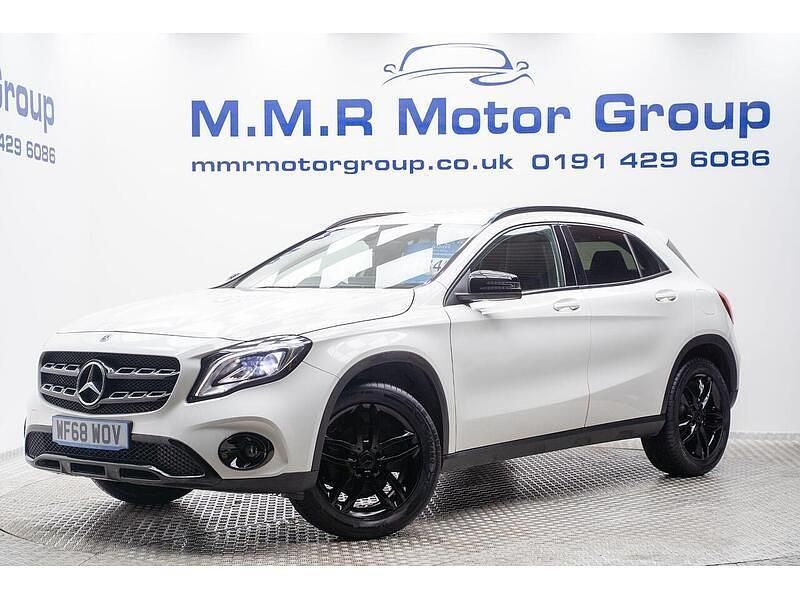 Used Mercedes GLA180 Urban 122 HP (89 kW) 2018 White SUV