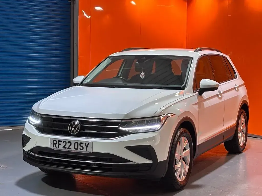 Begagnad VW Tiguan S 130 HK (95 kW) 2022 Vit SUV