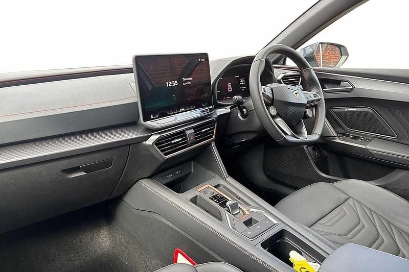 New Cupra Leon 2026 Glacial white Hatchback