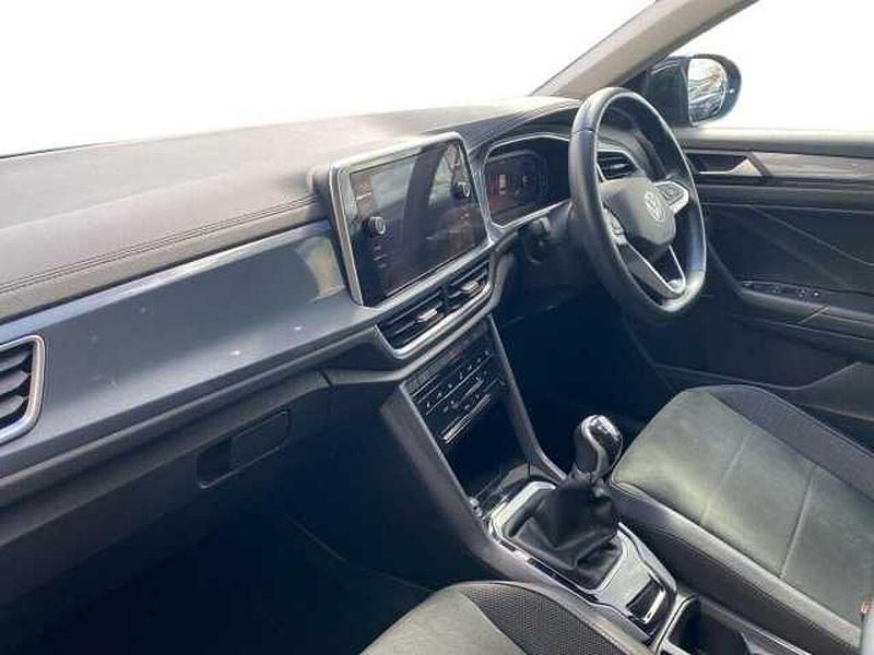 Used VW T-Roc Style 110 HP (80 kW) 2022 Black SUV