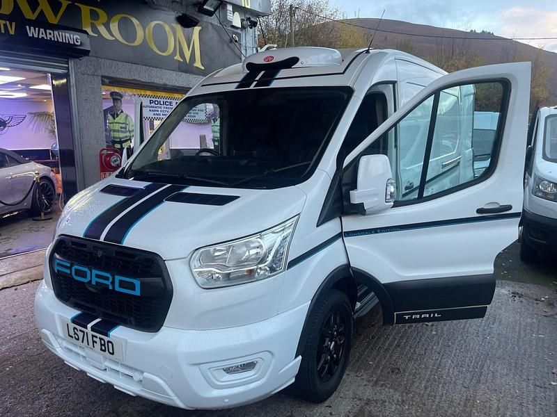 Usado Ford Transit 185 HP (136 kW) 2021 Branco