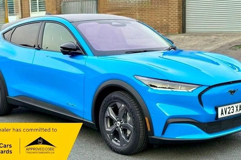 Used Ford Mustang Mach-E Standard Range 197 kW (269 HP) 2023 SUV