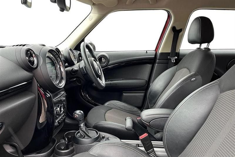 Używany Mini Cooper S Countryman Chili 143 KM (105 kW) 2016 Czerwony SUV