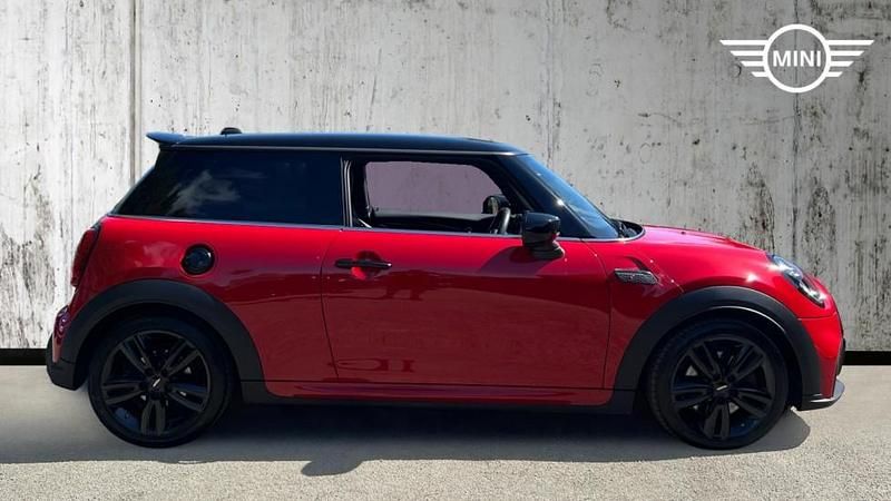 Usado Mini Cooper S Hatch 176 HP (129 kW) 2023 Vermelho Citadino