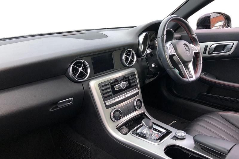Used Mercedes SLK250 AMG 204 HP (150 kW) 2015 Black Cabriolet