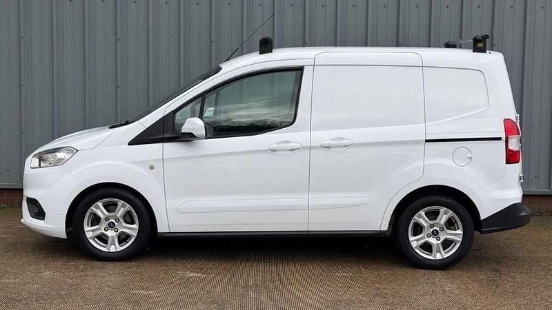 Used Ford Transit Limited 100 HP (73 kW) 2020 White