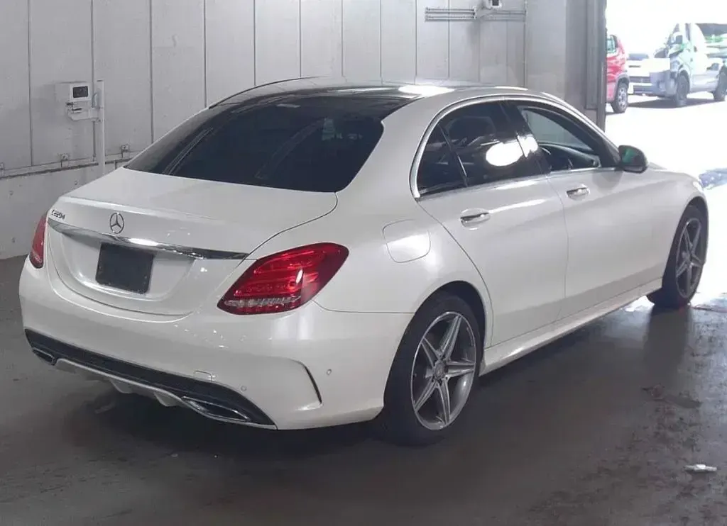 Used Mercedes C220 AMG line 170 HP (125 kW) 2026 Sedan