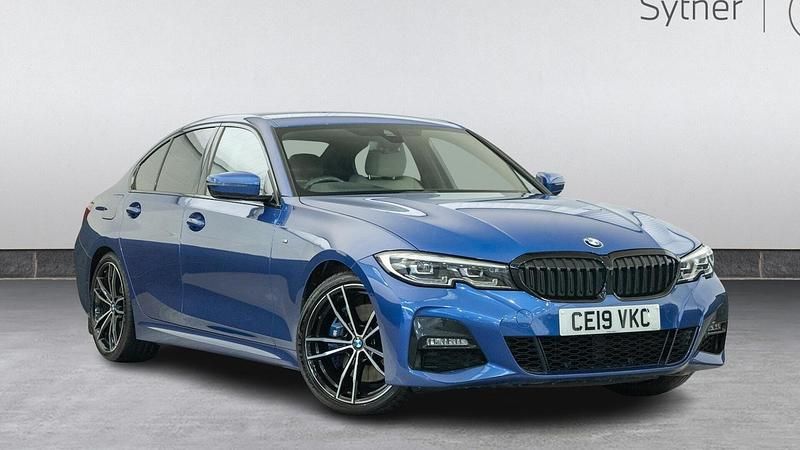 Blue Used 2019 BMW 330 M Sport | £24,500 (Fair price) - Image 1/4