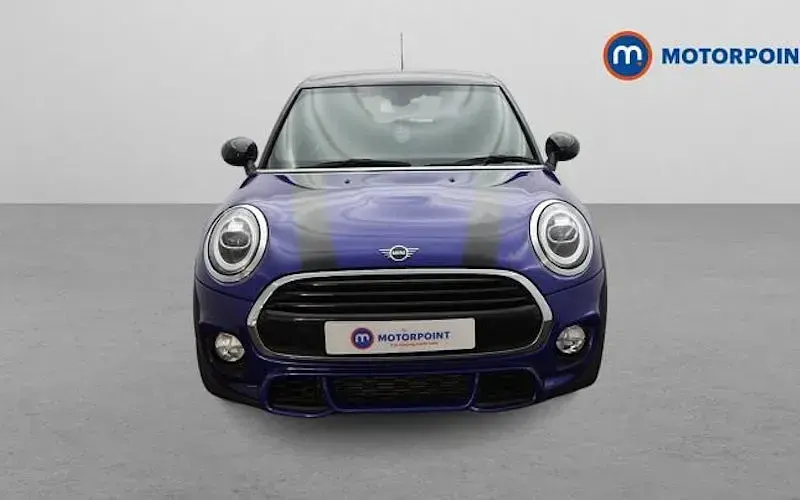 Used Mini Cooper Hatch 136 HP (100 kW) 2019 Blue Hatchback