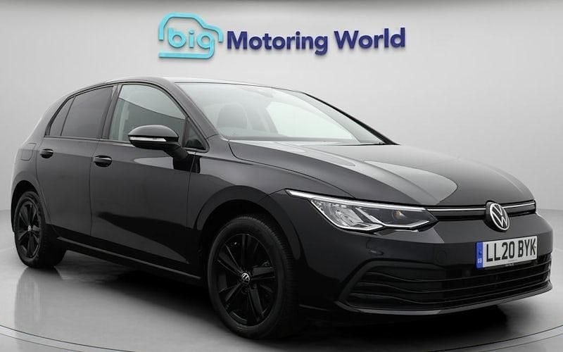 Used 2024 VW Golf VIII Life Hatchback | £16,700 (Super price) - Image 1/4