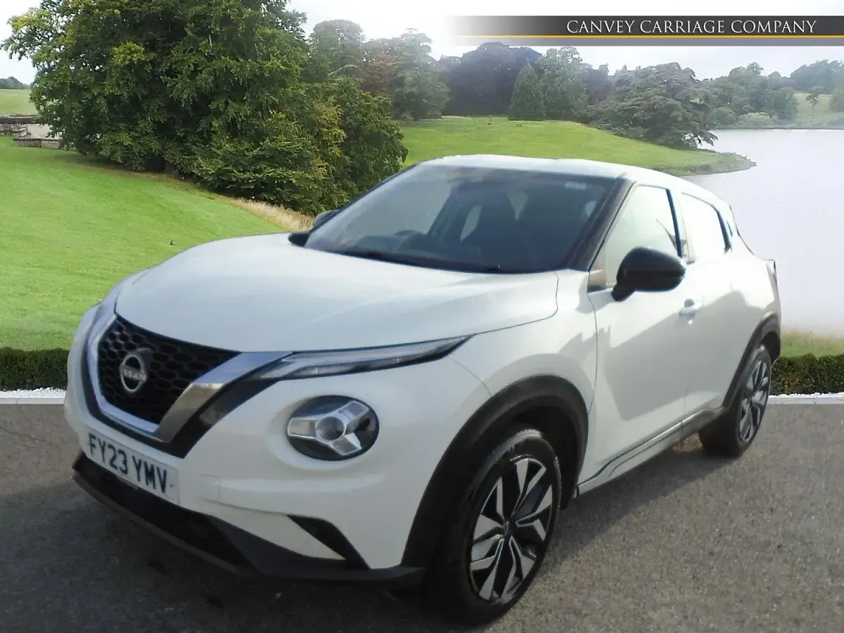 Used Nissan Juke Acenta 114 HP (83 kW) 2023 White SUV