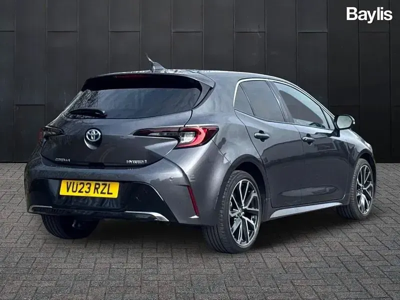 Usado Toyota Corolla 2023 Cinzento Citadino