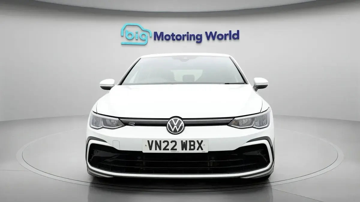 Used VW Golf VIII R-line 128 HP (94 kW) 2022