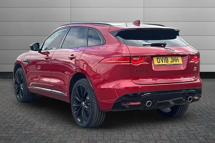 Used Jaguar F-Pace S 300 HP (220 kW) 2018 Firenze red SUV