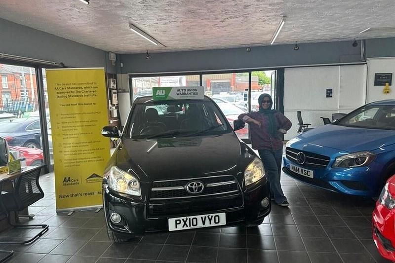 Black Used 2010 Toyota RAV4 SUV | £3,395 (Super price) - Image 1/1