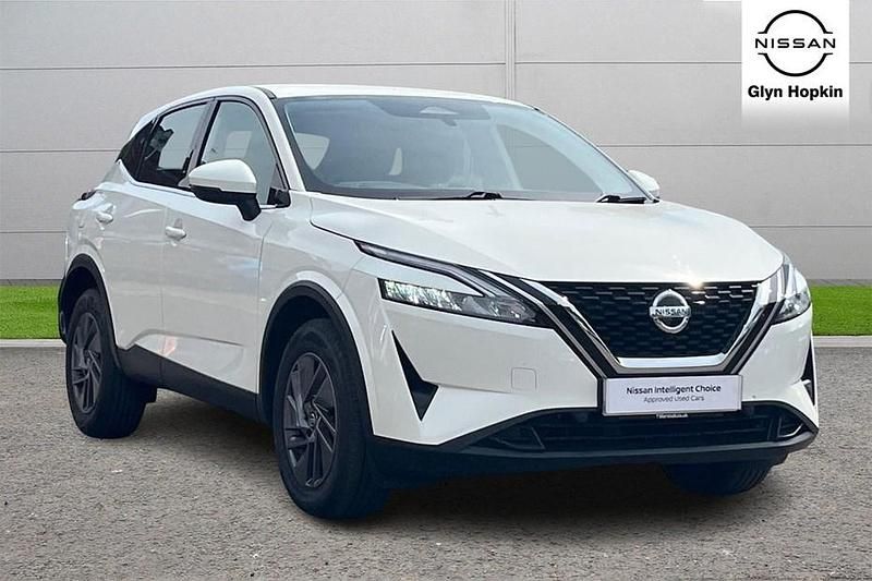 White Used 2022 Nissan Qashqai Acenta Premium SUV | £17,694 (Good price) - Image 1/1