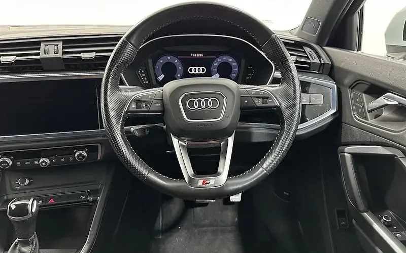 Used Audi Q3 S-Line 150 HP (110 kW) 2020 White SUV