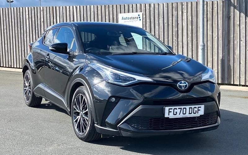 Used 2022 Toyota C-HR SUV | £16,660 (Fair price) - Image 1/4