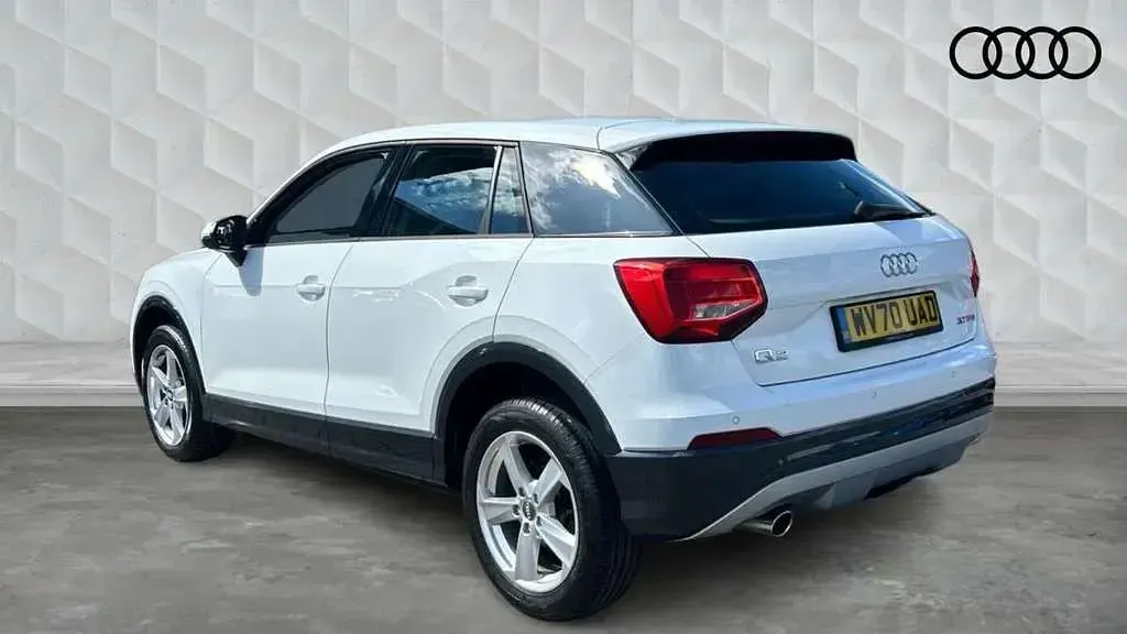 Used Audi Q2 Sport 116 HP (85 kW) 2020 White SUV