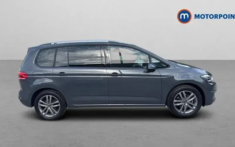 Used VW Touran Match 150 HP (110 kW) 2025 Grey MPV