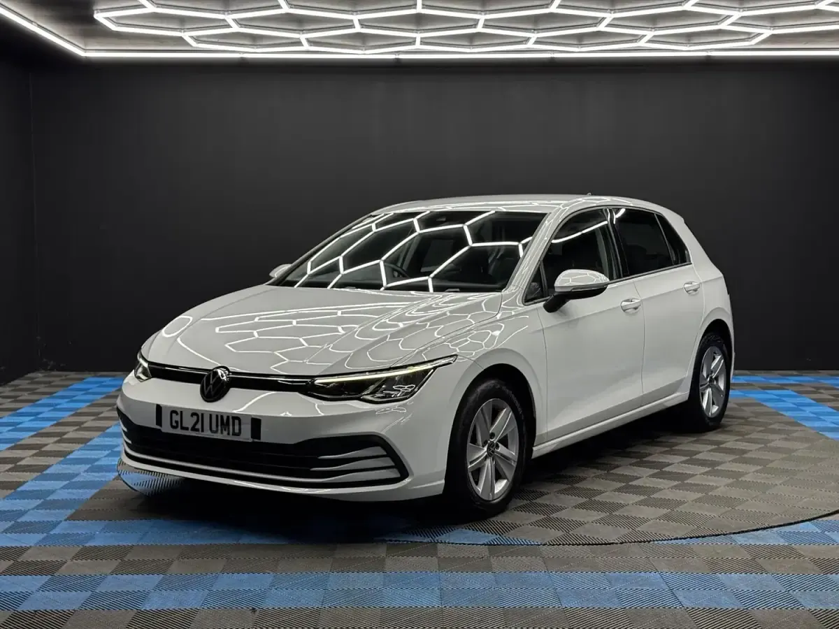 Used VW Golf VII Life 2021 White Hatchback