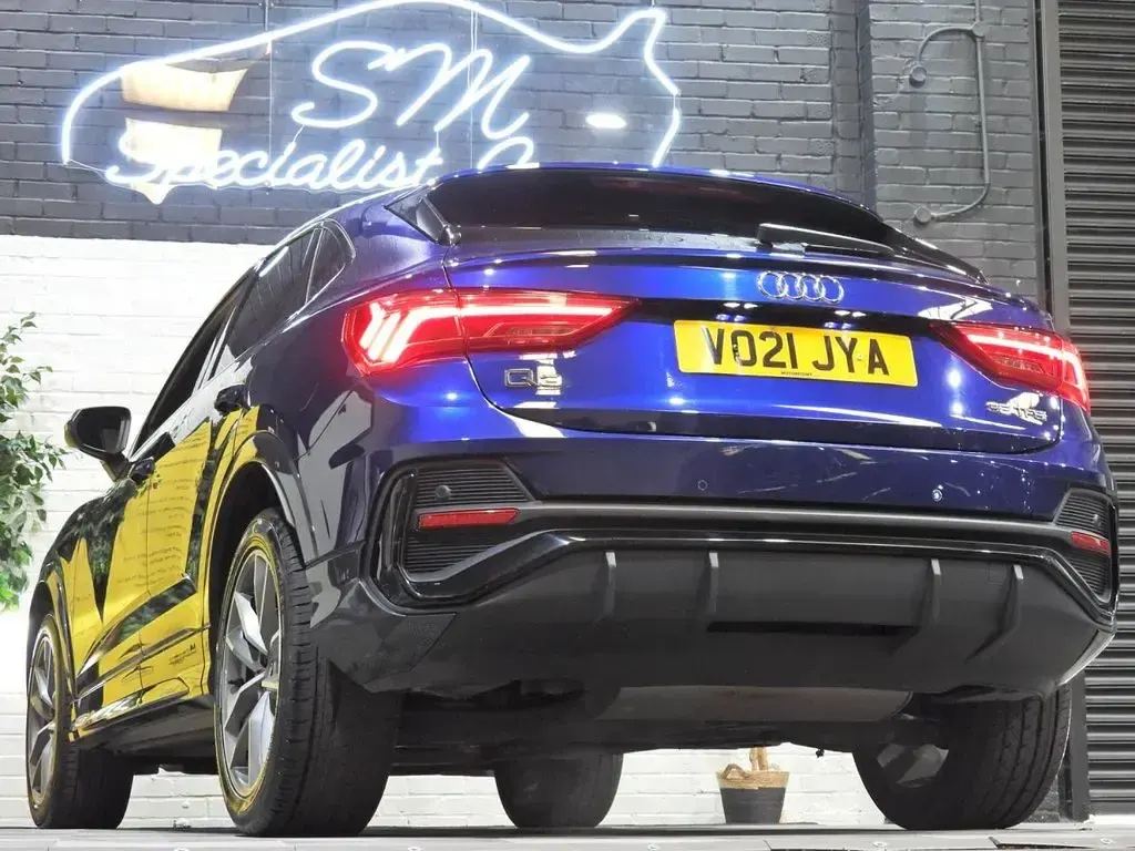 Used Audi Q3 Sportback Black Edition 150 HP (110 kW) 2021 Blue SUV