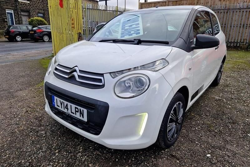 White Used 2014 Citroën C1 Touch Hatchback | £3,695 (Fair price) - Image 1/1