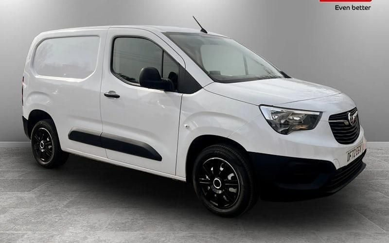 Used Vauxhall Combo 101 HP (74 kW) 2022 MPV