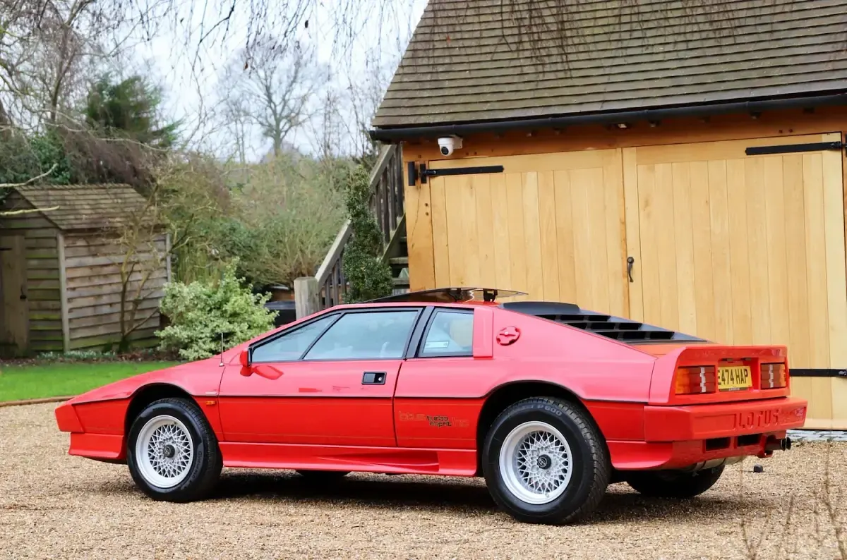 Used Lotus Esprit 1988 Red Coupe