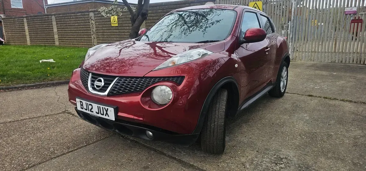 Used Nissan Juke Tekna 190 HP (139 kW) 2012 Red SUV