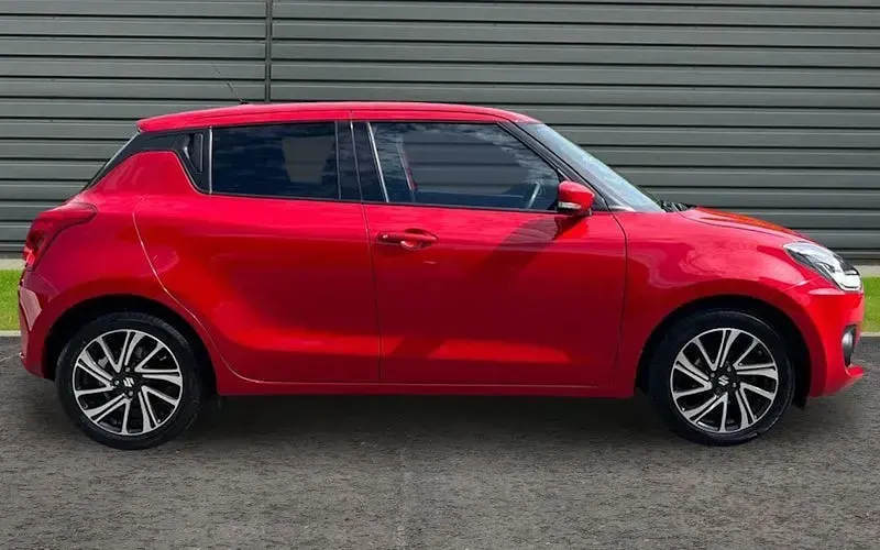 Usado Suzuki Swift SZ5 83 CV (61 kW) 2023 Utilitario