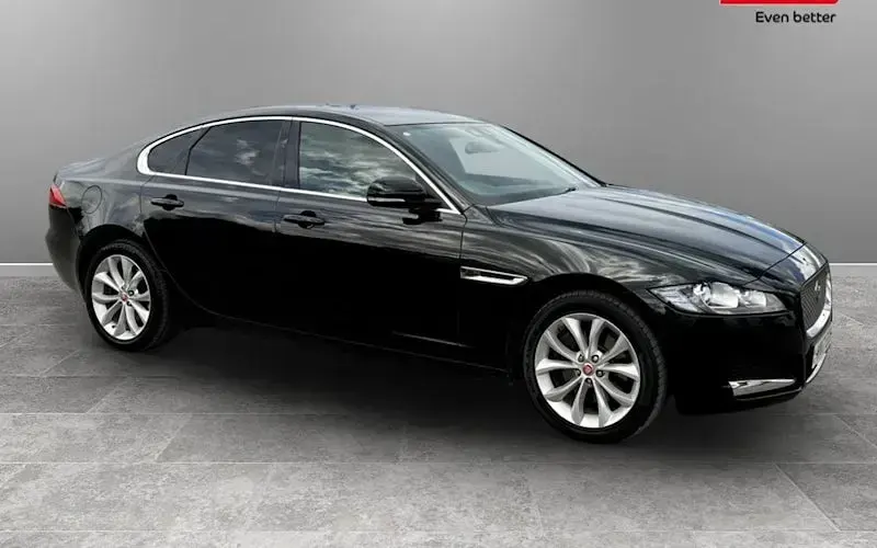Used Jaguar XF Portfolio 179 HP (131 kW) 2020 Sedan
