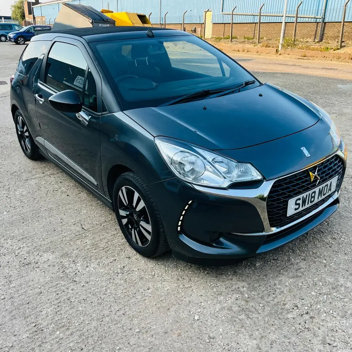 Used DS Automobiles DS3 Chic 98 HP (72 kW) 2018 Grey Cabriolet